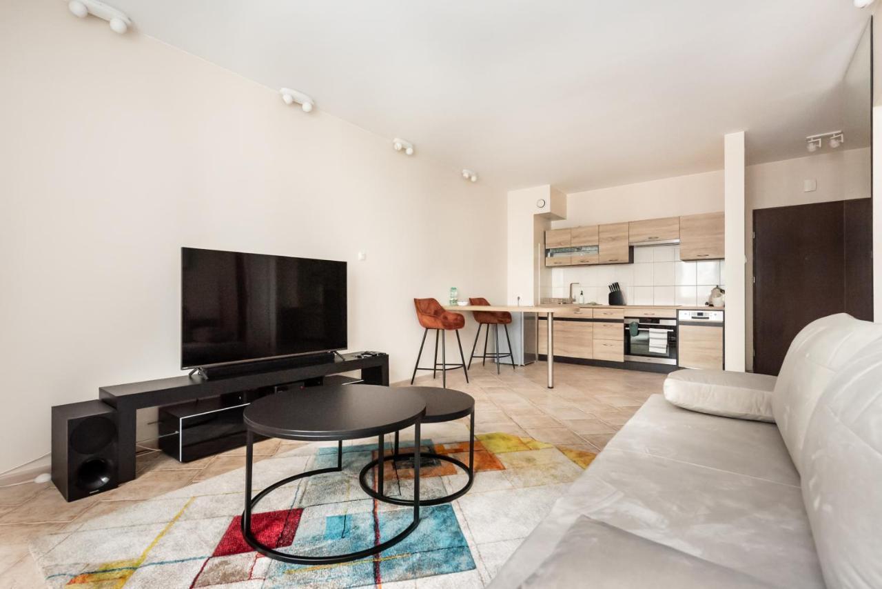 Praga Sulejkowska Comfort Apartment วอร์ซอ ภายนอก รูปภาพ